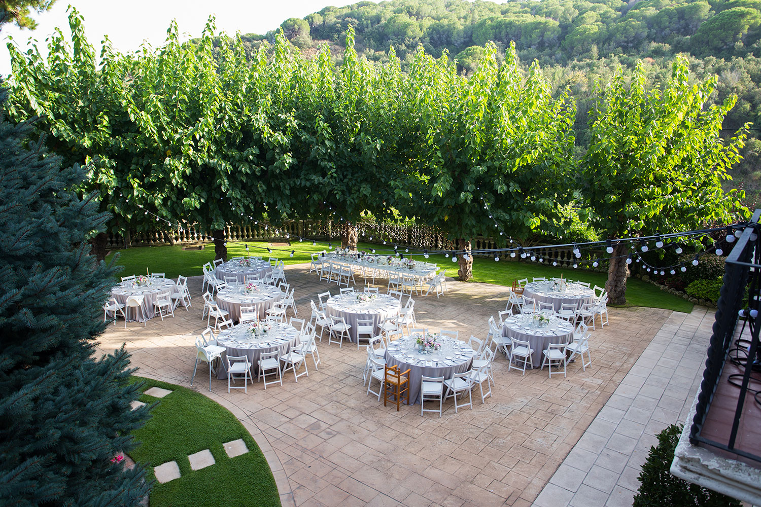 Jardín Pino En Masia Mas Coll | Espacio Para Bodas En Alella - Barcelona