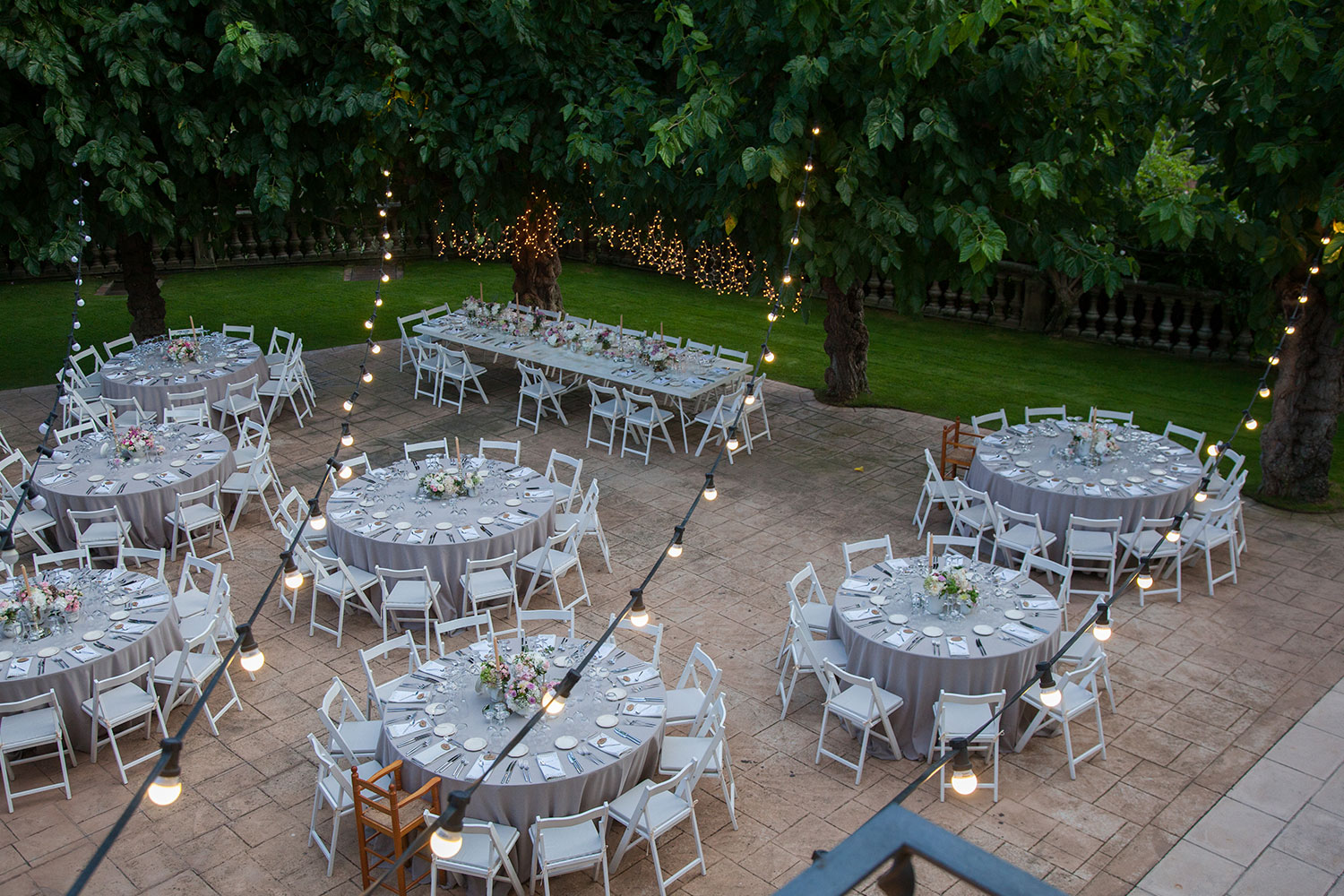 Jardín Pino En Masia Mas Coll | Espacio Para Bodas En Alella - Barcelona