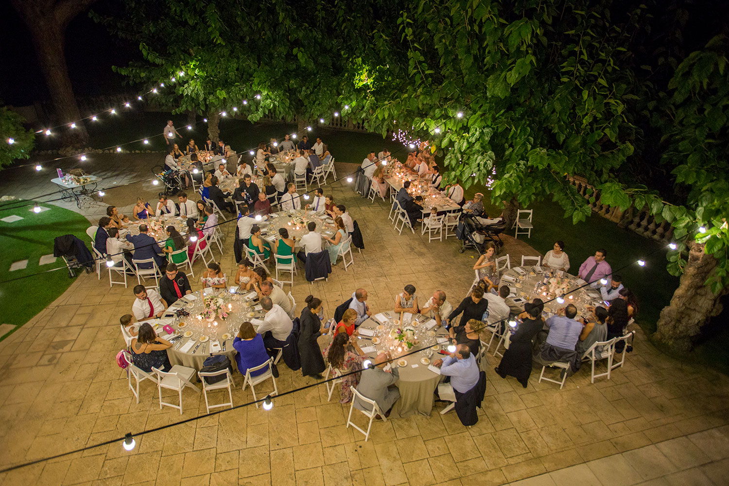 Jardín Pino En Masia Mas Coll | Espacio Para Bodas En Alella - Barcelona